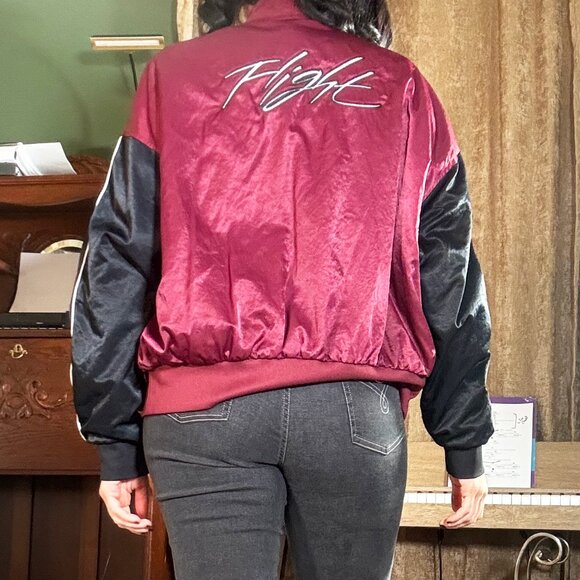 Nike Air Jordan Womens Flight Renegade Bomber Jacket Size Small Loose Fit - Picture 4 of 4